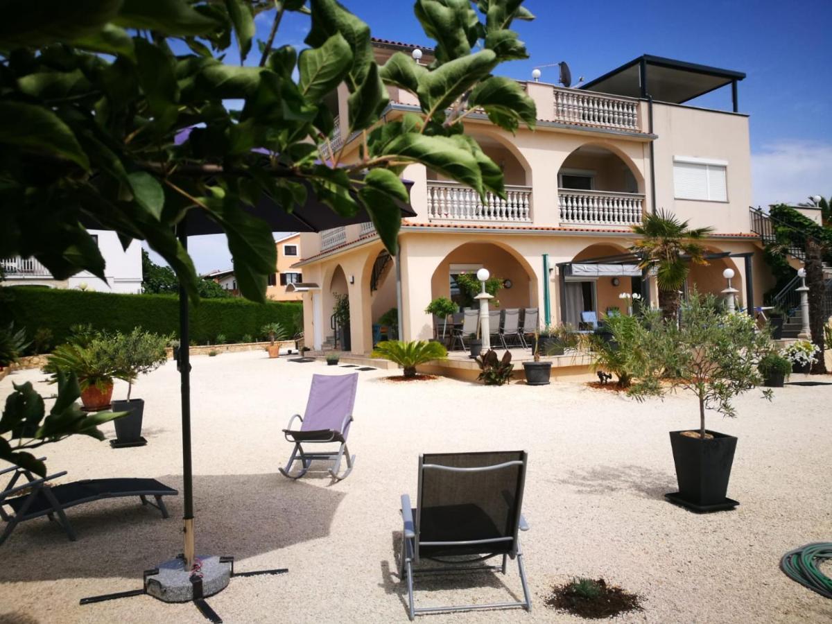מדולין Villa Meli - Apartments Mit Meerblick מראה חיצוני תמונה