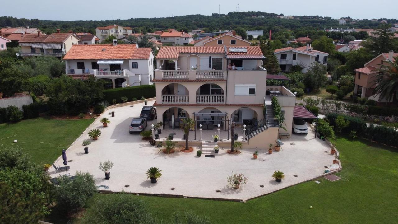 מדולין Villa Meli - Apartments Mit Meerblick מראה חיצוני תמונה